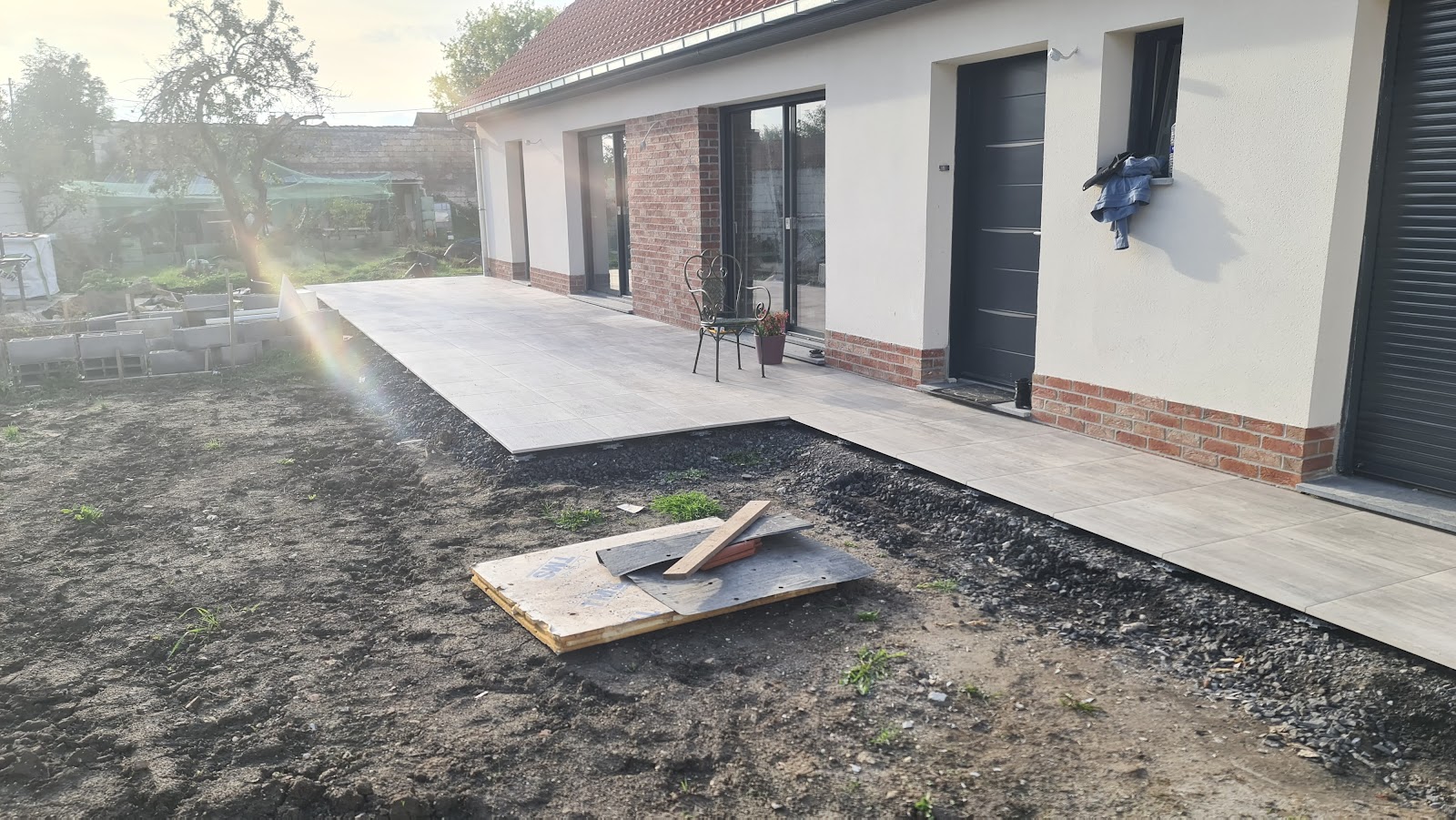 Aménagement d'une terrasse en dalles sur plots